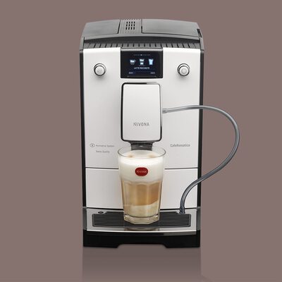 Alle Details zur Kaffeemaschine Nivona CafeRomatica 779 (NICR779) und ähnlichen Maschinen