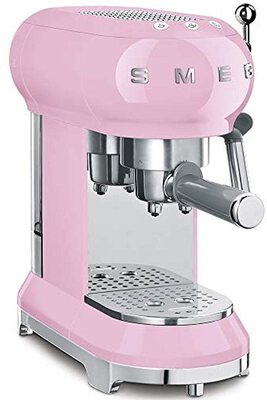 Alle Details zur Kaffeemaschine Smeg ECF01PKEU und ähnlichen Maschinen